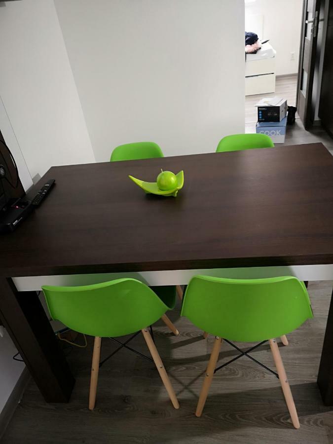 ברדיוב Centrum Apartman Leyla מראה חיצוני תמונה